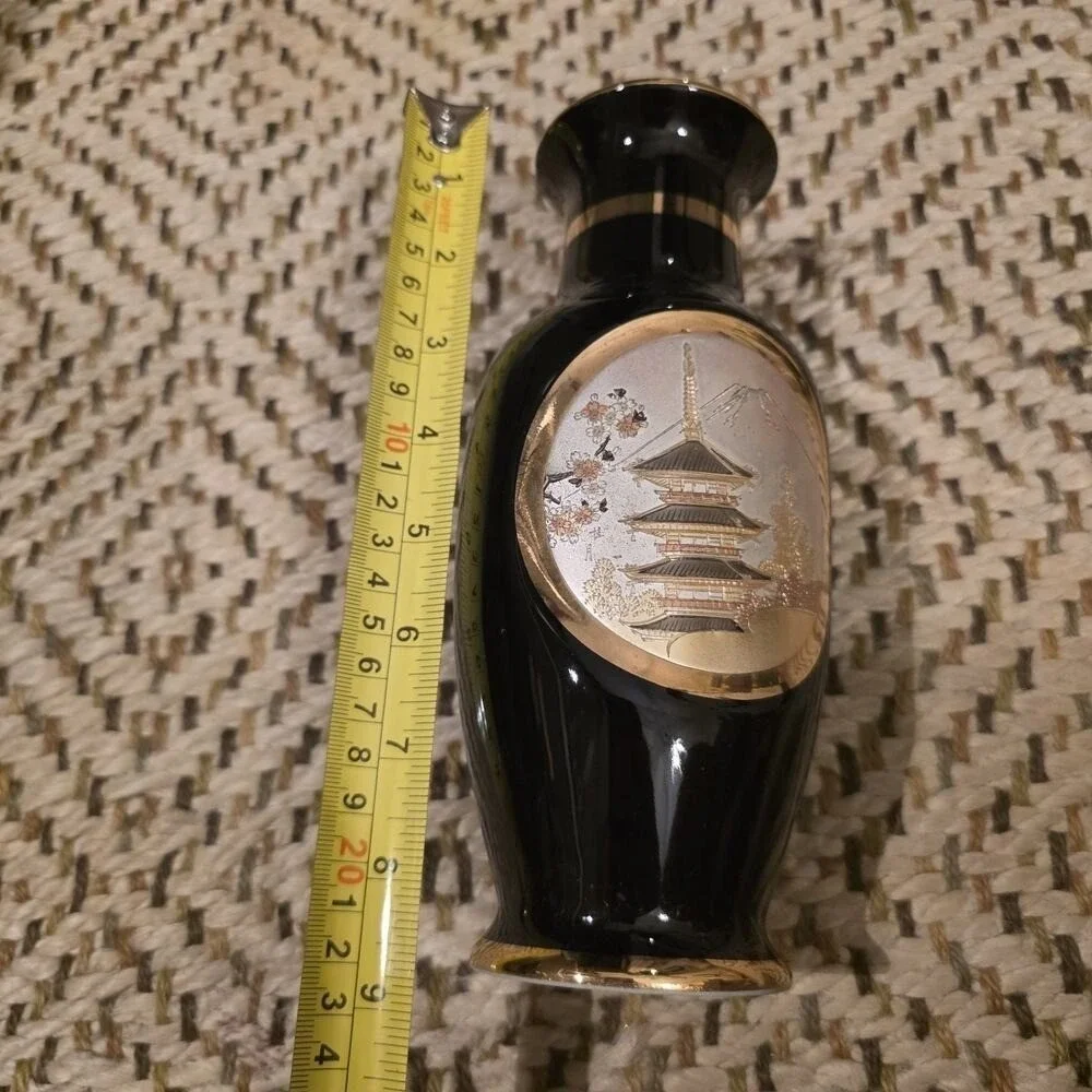 Art of Chokin 24K Gold Edged‎ Japanese Black Vase Pagoda Mount Fuji C1